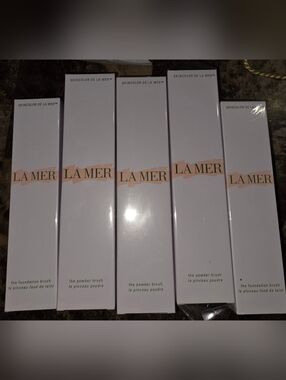 La Mer Makeup Brush "The Foundation Brush"